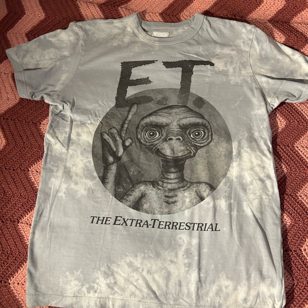 E T-SHIRT